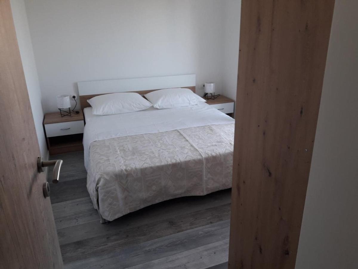 וודיצה Apartman Sandra מראה חיצוני תמונה